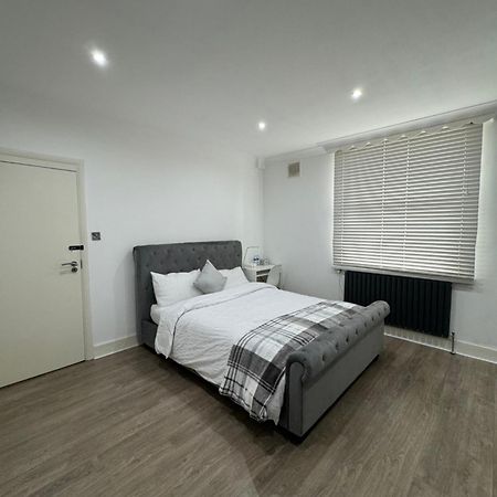 Manor Court 1 Apartment ลอนดอน ภายนอก รูปภาพ